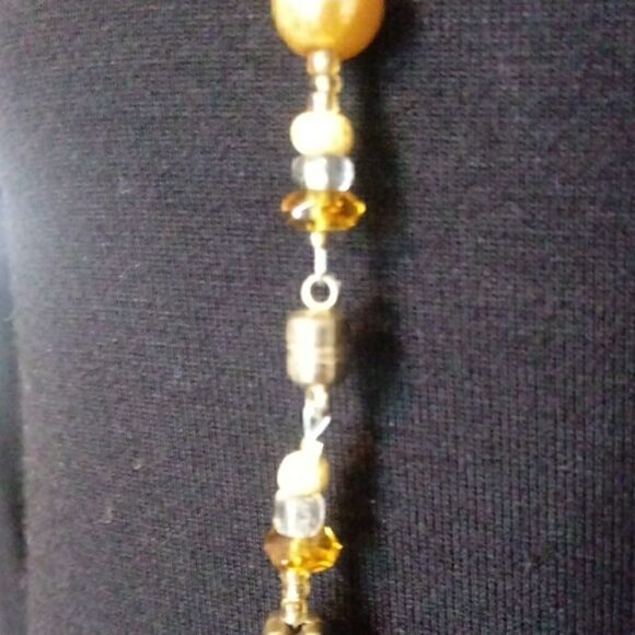 5/$25 Pretty 36" Necklace   - Picture 5 of 5